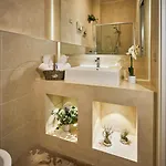 Hotel Diffuso Birkin Castello