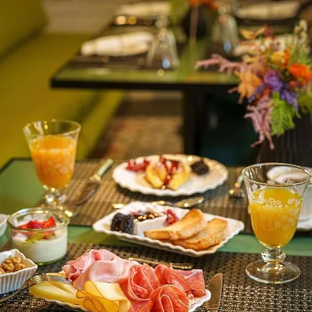 Hotel Diffuso Birkin Castello 3*